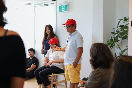 Integridad:
Actuamos con honestidad y transparencia en todas nuestras acciones, garantizando que nuestros programas educativos reflejen un compromiso ético con los estudiantes y sus familias.